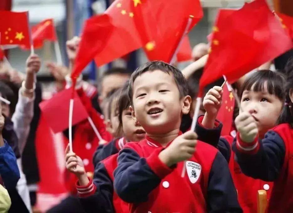 裙上繁花
